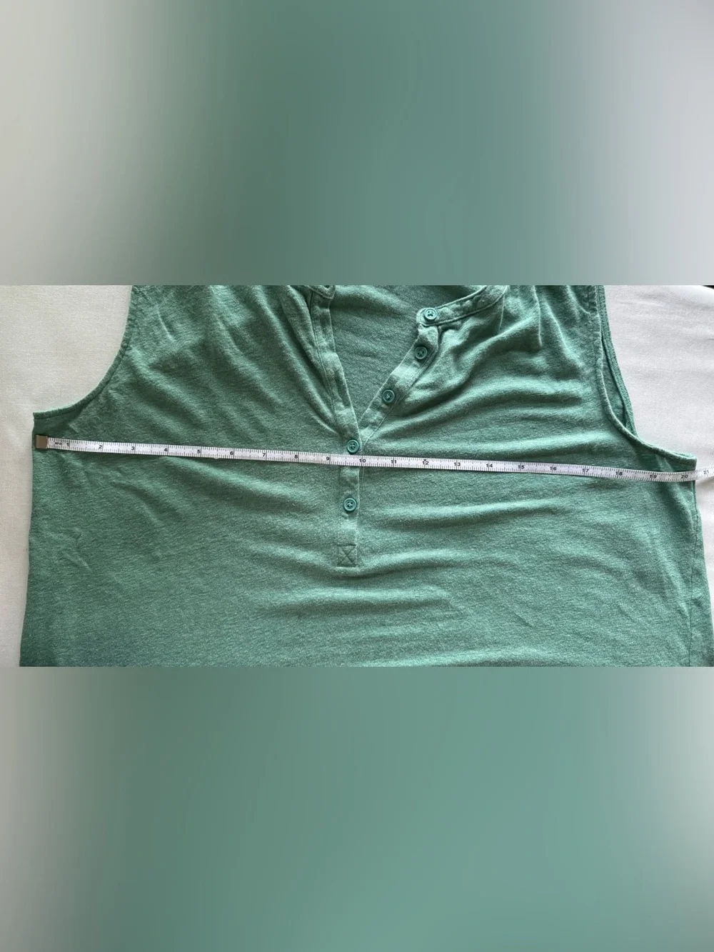 Garnet Hill Green Sleeveless Henley Tank with Lace Shoulders - Picture 5 of 5
